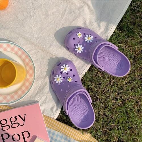 Summer Women Home Garden Sandals Cute Cartoon Slippers Slip On For Girl Beach Slides EVA Hole Flip Flops Fashion Outdoor Shoes