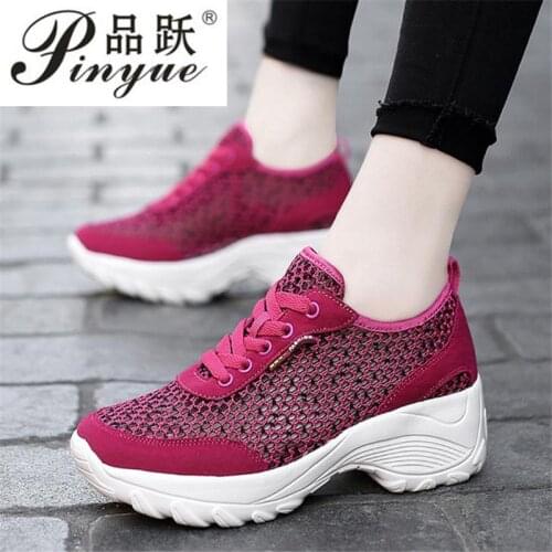 Womens Shoes Spring New Breathable Sports Mesh Versatile Summer Hollow Walking Flying Woven No-slip Ladies Sneakers