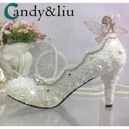 White Lace Pearl Wedding Shoes Handmade Shallow Slip-on Women Pumps Crystal Beaded for Party Banquet Evening Dress Photography