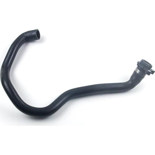 11537552339 Car Cylinder Head Thermostat Hose BMW X3 E83 LC IX3 2.5si 130i E93 Cooling Guide Pipe