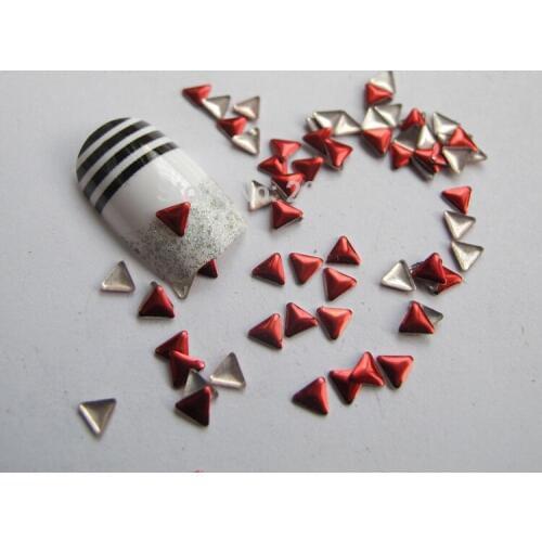 200pcs Cute S-72 4*4mm Nail Art Red Triangle Metal Stud Nail Art Decoration