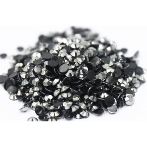 Black Hematite Color 3~6mm Flatback стразы Resin Non hotfix Rhinestones in Bulk Package Plastic Nail Art Decoration for Garment