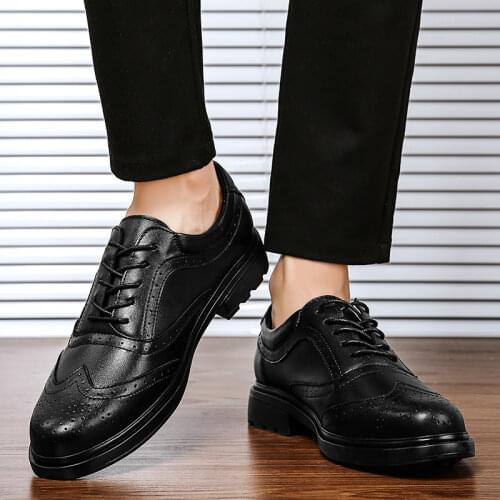 Slip spring for hot men mens Mens sapato on flat zapatos informales sport casual de leather black 2020 mens shoes zapatillas