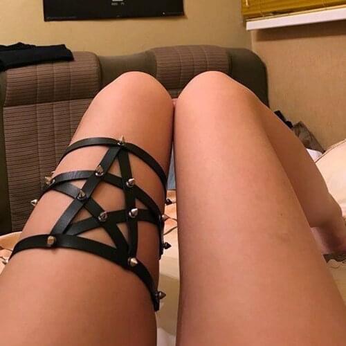 Gothic Womens Harness Garter Belt Body Bondage Suspenders Harajuku Erotic Pentagonal Rivet Leg Ring Sexy Lingerie Band Pub Wear