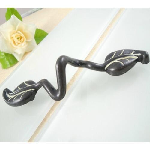 Furniture Hardware Kitchen Door Handles And Drawer Cabinet Knobs (C.C.:76mm,Length:124mm)