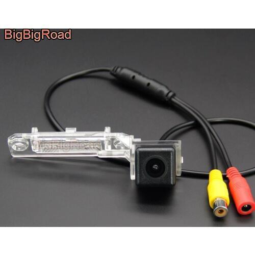 BigBigRoad Vehicle Wireless Rear View Parking CCD Camera HD Color Image For Seat Leon 1P1 Ibiza 6J Hatchback / Inca 2006 - 2012