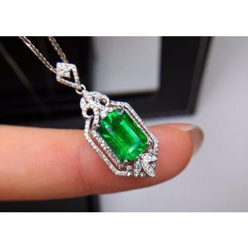 E622 Fine Jewelry 18K Solid Gold Zambia Green Emerald Pendant Emearld 2.85ct Gold Diamond Pendant Gemstone Necklaces for Women