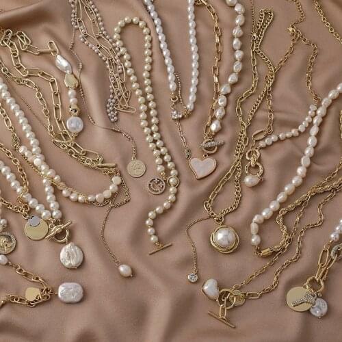 Korean Fashion Simple Metal Irregular Baroque Pearl Multi-layered Heart Coin Portrait Rhinestone Pendant Necklace for Women