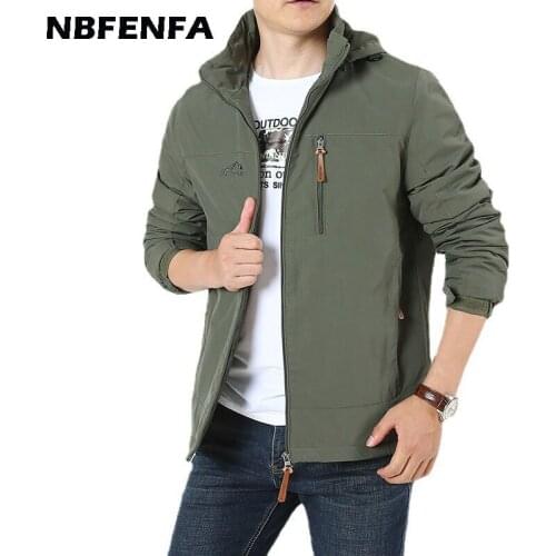 Men Fleece Jackets Winter Coats Hooded Waterproof Windproof Outwears Outdoor Sport Male Coat Windbreaker Hiking Jackets LA306