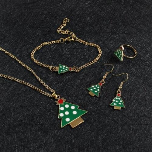 Cute Christmas Tree Series Pendant Necklace Set of 4 Beautiful Fashion Christmas Tree Accessories Childrens Christmas Gifts