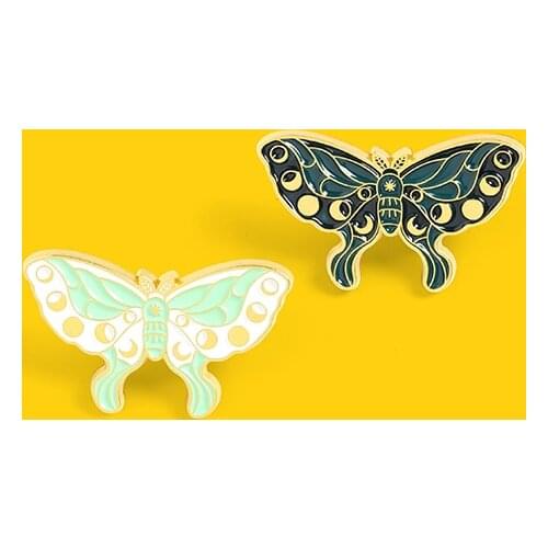 Sun Moon Star Tatsu Enamel Pin Butterfly moth Pattern Brooch Insect Badges Animal Jewelry Brooches for Men Women Gift for Friend