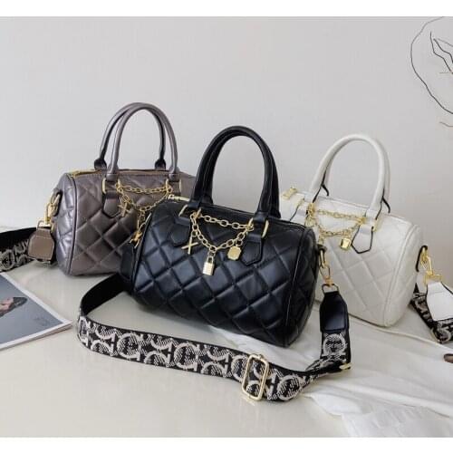 Classic Purse Vintage Womens Bags Fashion Chain Handbag Totes Simple Womens Messenger Bag Ladies Crossbody Bag For Women 2021