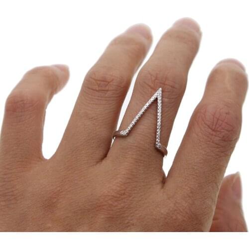 2021 Unique Dseign Fashion Geometric V Shape Finger Ring Pave Setting Sparking Tiny CZ Stone Ring Women Punk Trendy Party Bijous