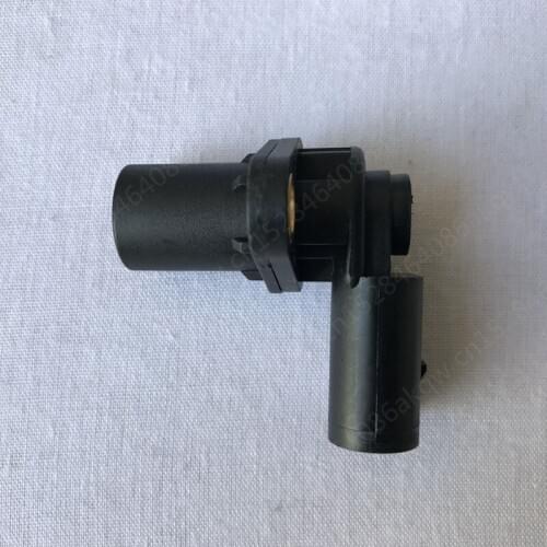 Car Engine crankshaft position sensor 2004-vol ksw age nau diA8 A6 S8 S6 A4 Pulse sensor