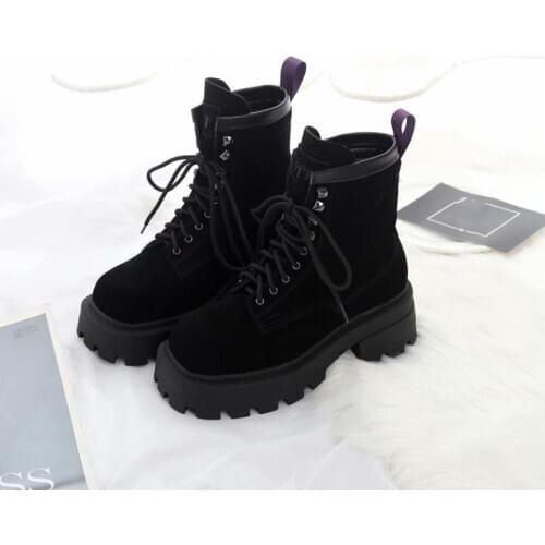 2020designer leather Martin boots casual outdoor motorcycle short boots rider lace running hiking shoes Harajuku shoes