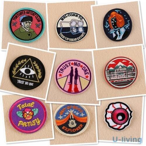 1pcs Mixture Patch for Clothing Iron on Embroidered Sew Applique Cute Patch Fabric Badge Garment DIY Apparel Accessories