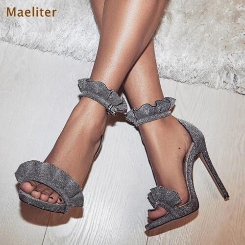 New Design Ladies Silver Shimmer Ruffle Sandals Young Girls Sweet Style Falbala Dress Shoes Pleated Thin High Heel Wedding Pump