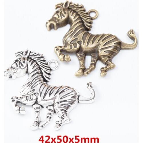 7 pieces of retro metal zinc alloy horse pendant for DIY handmade jewelry necklace making 7521