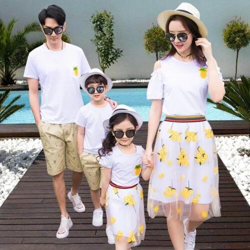 Family Matching Outfits Summer Mom and Daughter Seaside Vacation Beach t-shirt+Skirt Father and Son set Family Clothing Sets