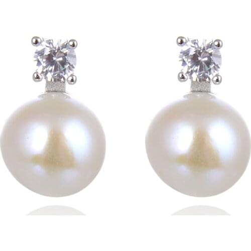 100% Natural Fresh Water Pearl Stud Earring for women with 925 sterling Silver, Popular Gift for All Ages