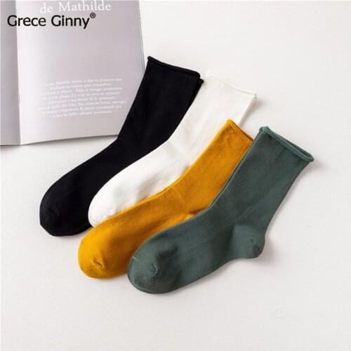 2018 new autumn and winter small fresh and comfortable rolled side pile socks womens casual socks