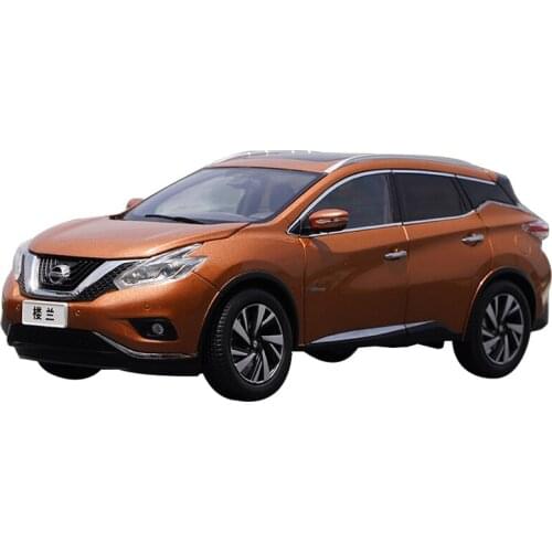 1/18 Alloy Die-casting Car Model Dongfeng Nissan Nissan Loulan 2015 Model Adult Collection Childrens Toys Family Showcase