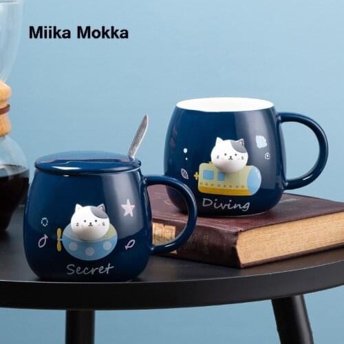 Cartoon Cute Space Cat Coffee Mug with Lid Dark Blue Ceramic Milk Cup Animal Coffee Tea Cup Home Office Creative Drinkware