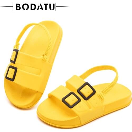 6 Color Kids Slippers Light EVA Childrens Sandals for Boys Girls Breathable Funny Slippers Light Beach Shoes Kids 2021 Summer