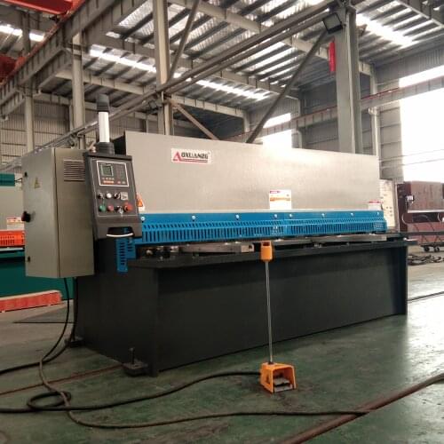 QC12K-10X2500 Hydraulic Guillotine Swing Beam Shearing Cutting Machine with E21S Controller Metal Cutters