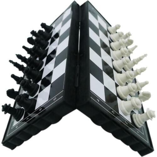 2020 New Kids Magnetic Chessboard Game Portable Folding Educational Toys Chess Set International Chess Game