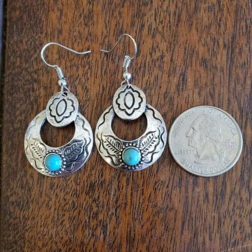 Turquoise Embellished Metalwork Engrave Flower Leaf Disc Ancient Silver Earrings for Women Bohemian Statement Earrings Wholesale