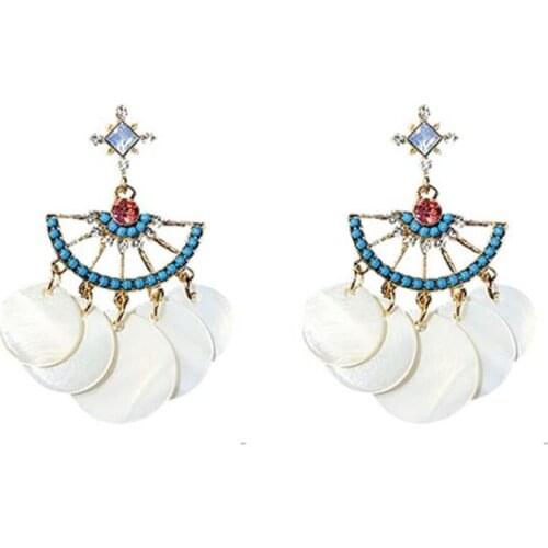 2021 Fashion Shell Disc Bohemia Retro Net Red Temperament Earrings Womens Accessories