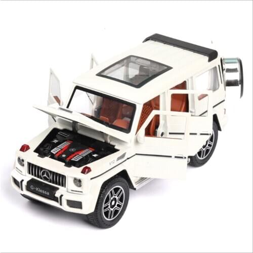 Simulation 1:24 G63 childrens alloy toy SUV model ornaments childrens birthday Christmas New Year gift Bright white car