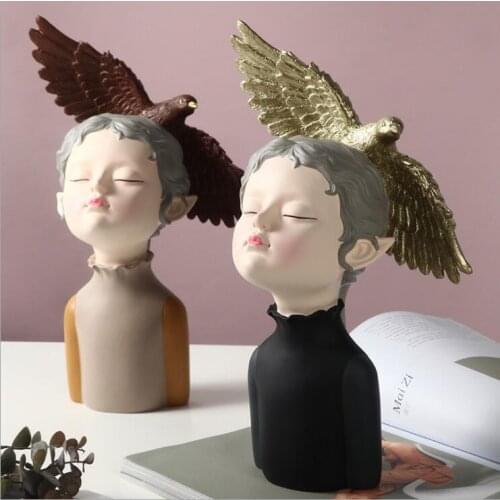 Nordic Peace Dove Girl Resin Decoration Accessories Home Livingroom Desktop Figurines Crafts Coffee Table Sculpture Ornaments