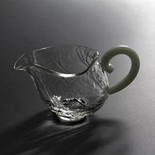 Hand-hammer belt to share the magic lamp male cup sharing cup small tea sea pouring tea cup fair cup kung fu tea set