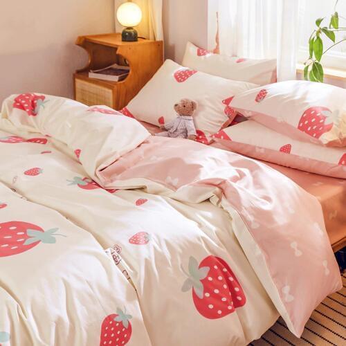4 pcs/set Fashion Luxury Comforter Bedding Sets Cotton Kawaii Cute Bedding Duvet Cover Pink King Size Flat Bed Sheet for Girls