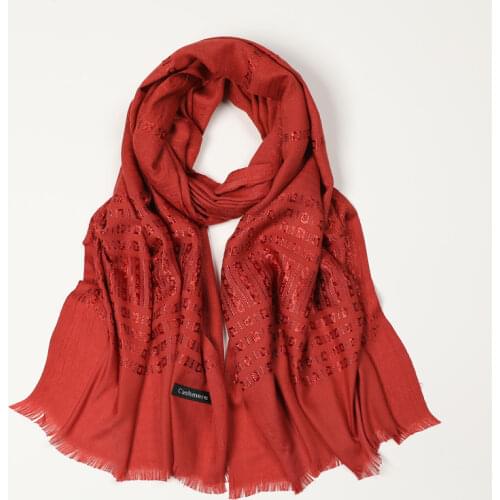 Women 2021 New Design Long Scarf Hijab Luxury Cashmere Warm Malaysia Shawl Wrap Female Solider Jacquard Headscarives Bandana