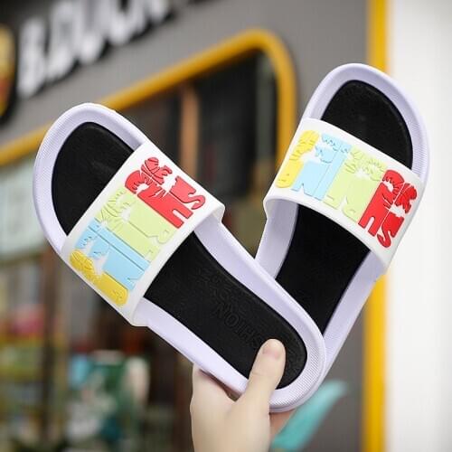 Colorful Print Men Slippers Indoor Soft Comfortable Man Shower Shoes Non-Slip Rubber Slides Men Slippers Zapatillas Casa Hombre