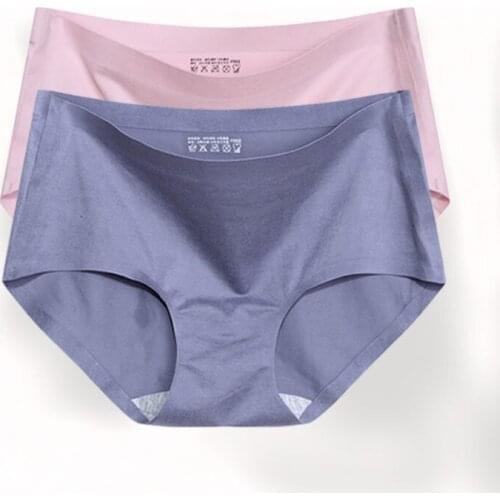 Womens underwear one-piece seamless skin-friendly breathable triangle underwear no trace shaping hips a variety of colors