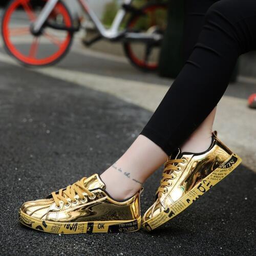 Men Skateboarding Shoes 2019 New Style Male Traning Sports Shoes Men Sneakers Fitness Trend Flats Trainers Shiny Gold