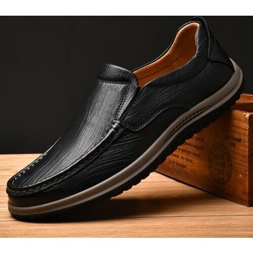 Loafers Mens Genuine Leather Handmade Driving Men Shoes Casual Italian Luxury Brand Loafers Shoes With Fur Warm Shoes