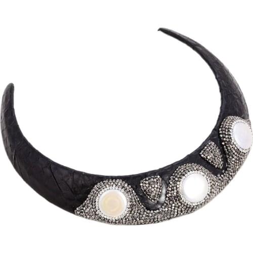 AIPIAODEGUAIGUAI Women's Leather Chokers