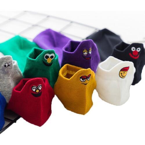 New trend socks cotton couple socks heel embroidery cartoon cute smile men and women socks