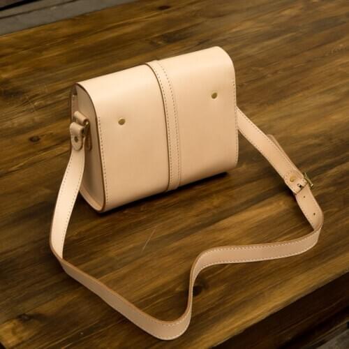 Women Luxury Italian Designer Cowhide Genuine Leather Shoulder Bag Flap Office Ladies High Quality Sling Crossbody Messenger Bag