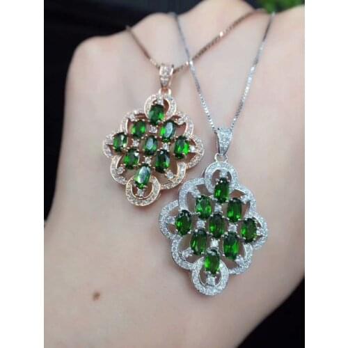 925 Pure silver, natural tremolite necklace pendant, upper atmosphere. 3 * 5 mm 9 green gems Support for testing and authentica