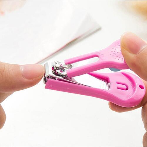1Pc Portable Kids Cartoon Stainless Steel Manicure Nail Clipper Toenail Trimmer Easy to Use Practical Cartoon Pattern Durable