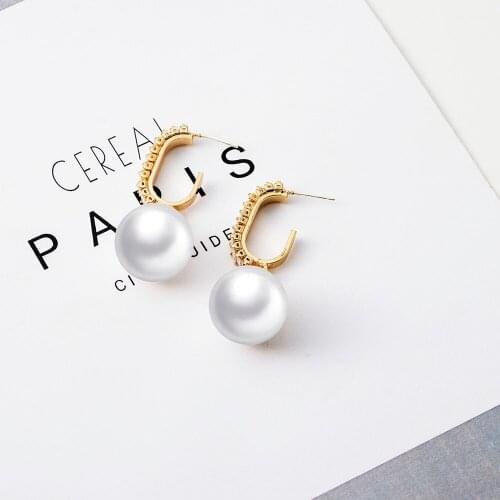 Classic Big Pearl Stud Earring Baroque Freshwater Pearl Earrings for Women Party Wedding Gift Fine Jewelry Handmade Earrings