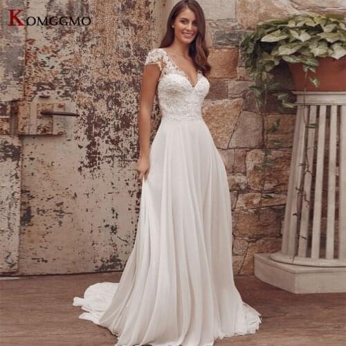 High-End V-Neck Cap Sleeve Embroidery Appliques Tulle A-Line Wedding Dress Custom Made Button Back Chapel Train Bridal Gown