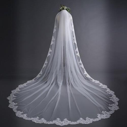 Luxury 3 Meters Long Wedding Veils Lace Edge With Comb One Layer Elegant Wedding Accessories Appliques Tulle Long Bridal Veil