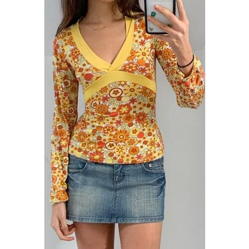 V Neck Vintage Long Sleeve T-shirt Women Patchwork Floral Print Lace Up Yellow T Shirt Ladies Y2K 2000s Aesthetic